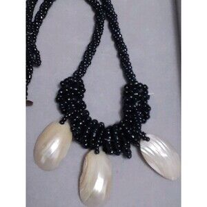 Vintage mother of Pearl shell trio pendant necklace black bead braided twist 17"